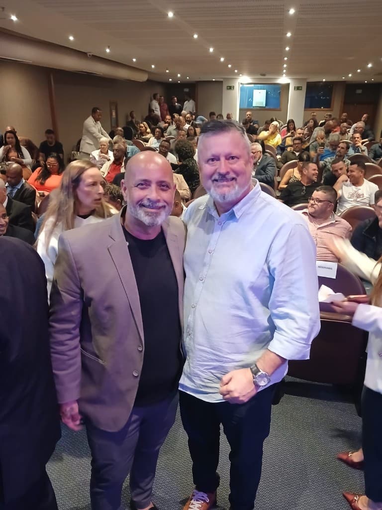 Fabio Costa em evento com lideranças no auditório